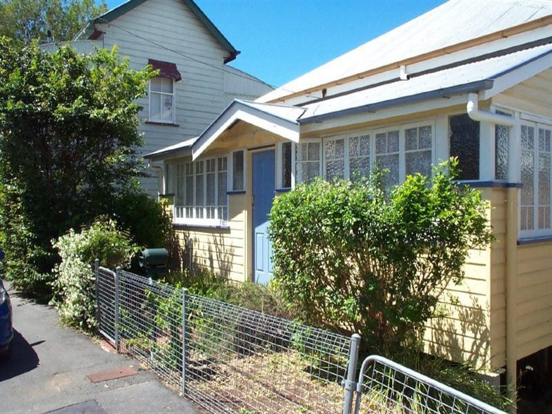 63 Adelaide Street, Clayfield QLD 4011