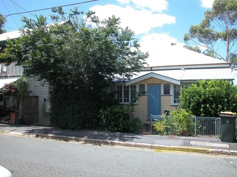 63 Adelaide Street, Clayfield QLD 4011