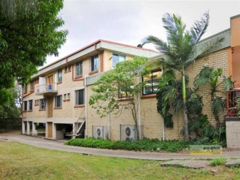 8/110 Kingsford Smith Drive, Hamilton QLD 4007