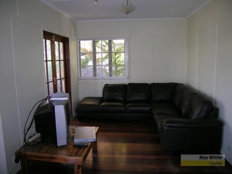 7 Benyon Street, Wavell Heights QLD 4012