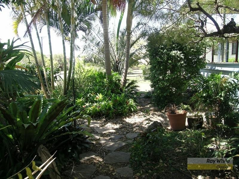 7 Benyon Street, Wavell Heights QLD 4012