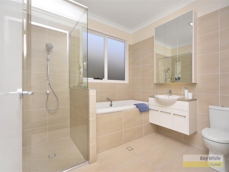 107 Pring Street, Hendra QLD 4011