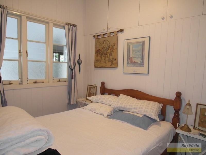 33 Ormond Street, Ascot QLD 4007