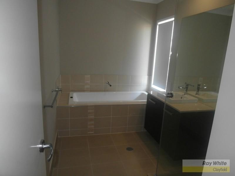 110 Jackson Street, Hamilton QLD 4007