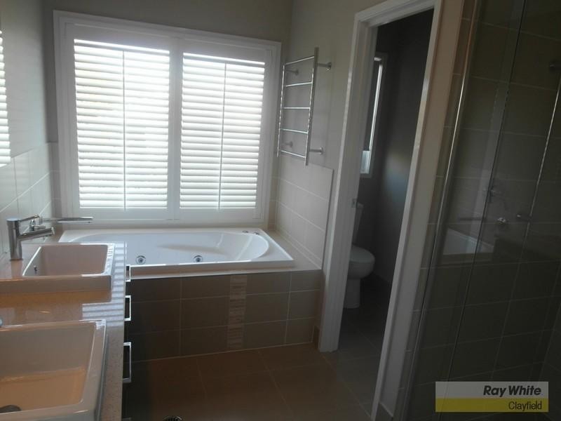 110 Jackson Street, Hamilton QLD 4007