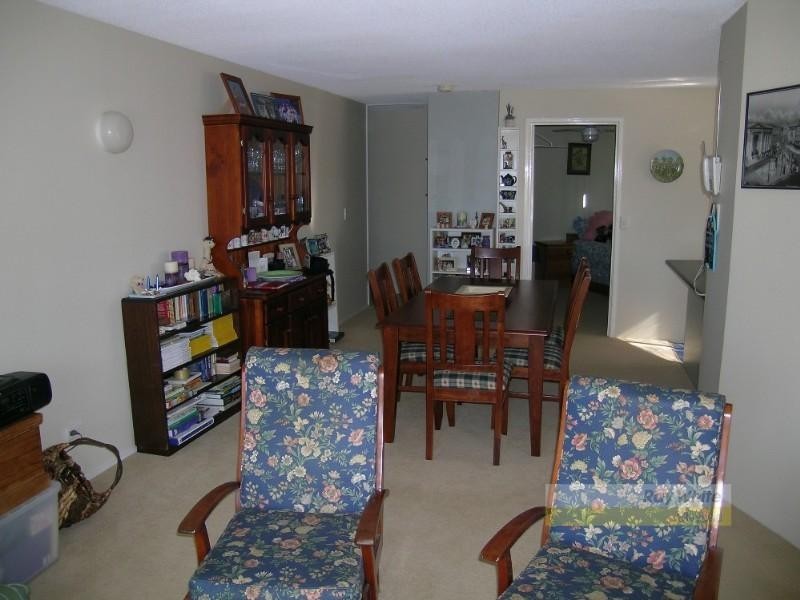 2/216 Junction Road, Clayfield QLD 4011