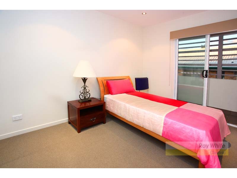 Clayfield QLD 4011