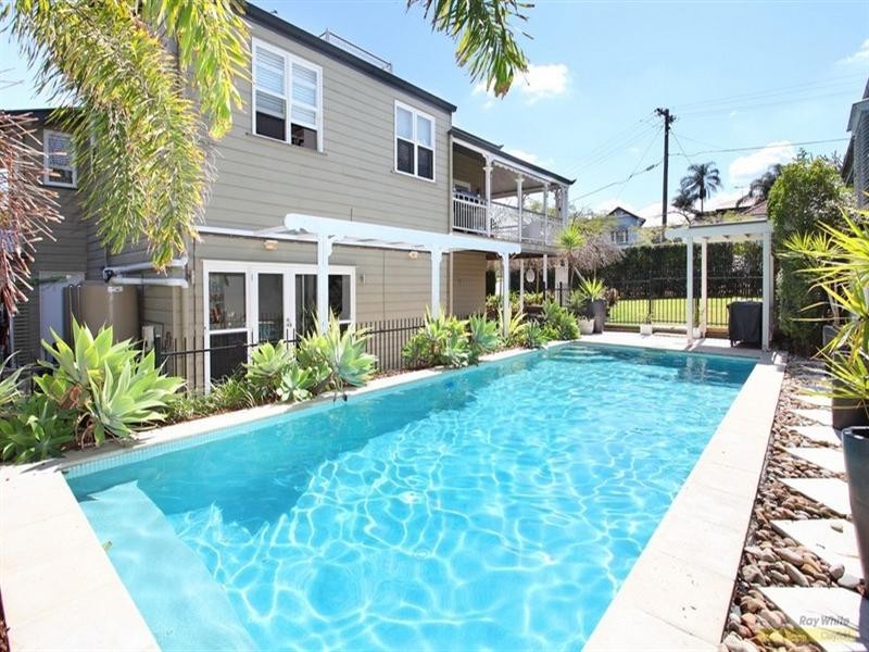 3 Storkey Street, Windsor QLD 4030