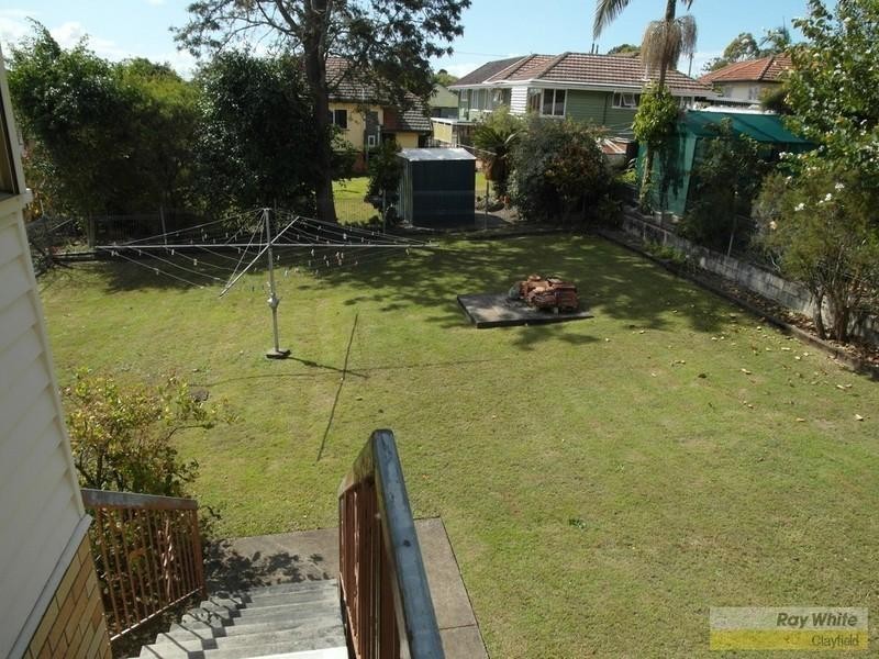 11 Kembla Street, Wavell Heights QLD 4012