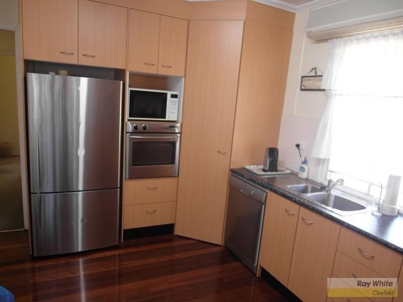 8 Bulli Street, Hendra QLD 4011