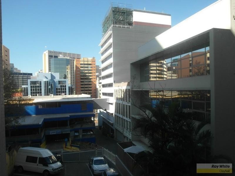 1a/119 Leichhardt Street, Spring Hill QLD 4000