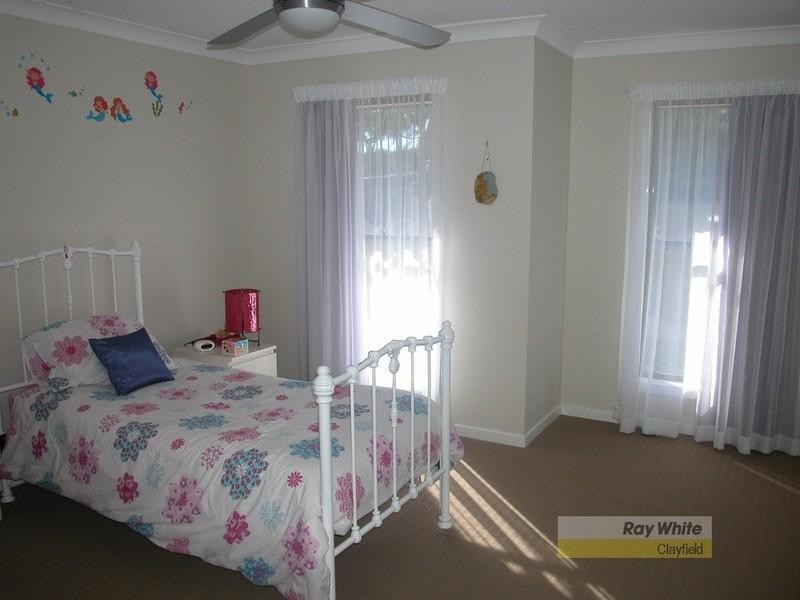 4 Sunny Avenue, Wavell Heights QLD 4012