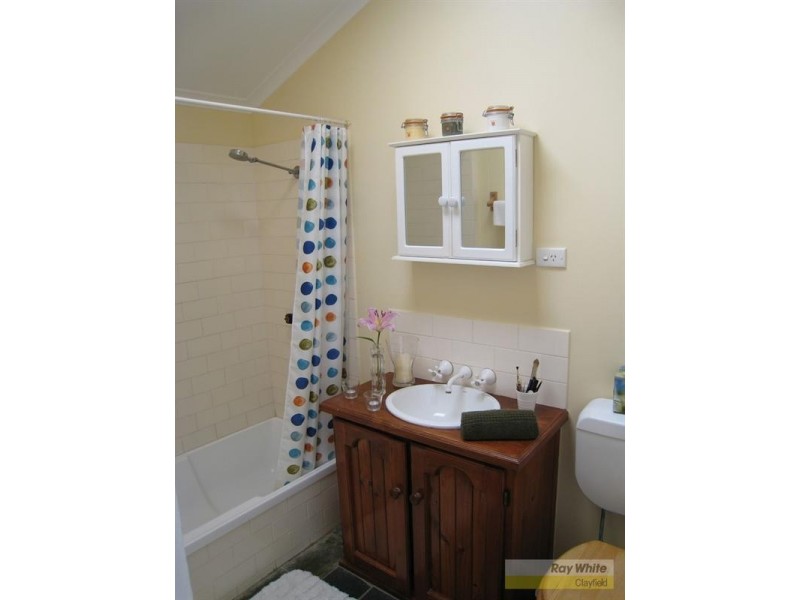 9 Dalziel Street, Nundah QLD 4012