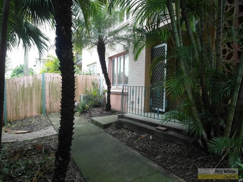 2/587 Sandgate Road, Clayfield QLD 4011