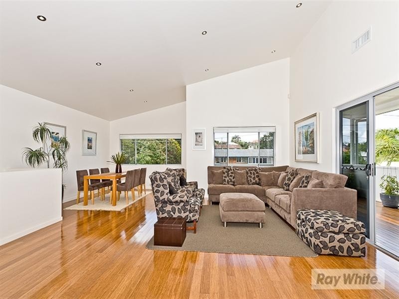 38 Charlotte Street, Wavell Heights QLD 4012