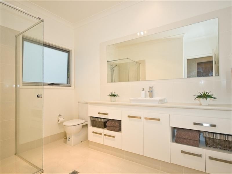 38 Charlotte Street, Wavell Heights QLD 4012