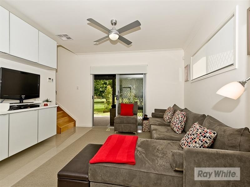 4/37 Gamelin Crescent, Stafford QLD 4053