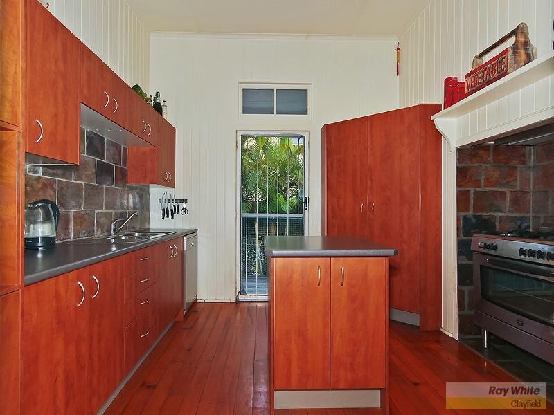 262 Buckland Road, Nundah QLD 4012