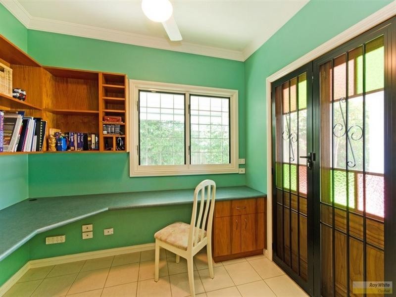 70 Winchester Street, Hamilton QLD 4007