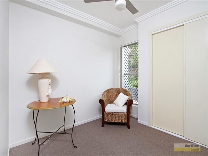 2/20 Oriel Road, Clayfield QLD 4011