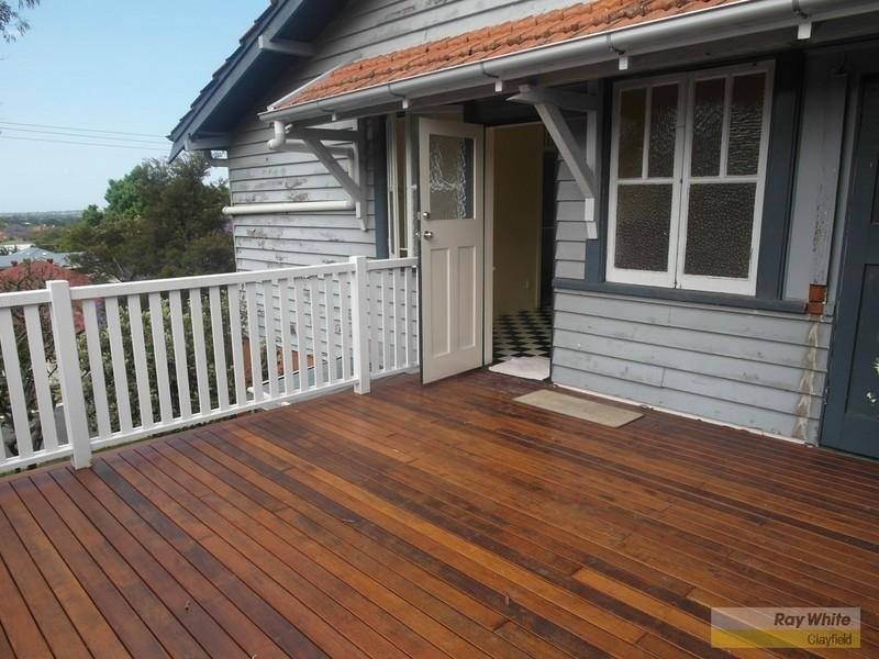 1/27 Windermere Road, Hamilton QLD 4007