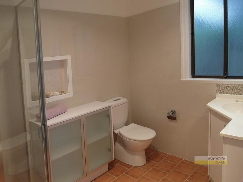 1 Highlands Street, Wavell Heights QLD 4012