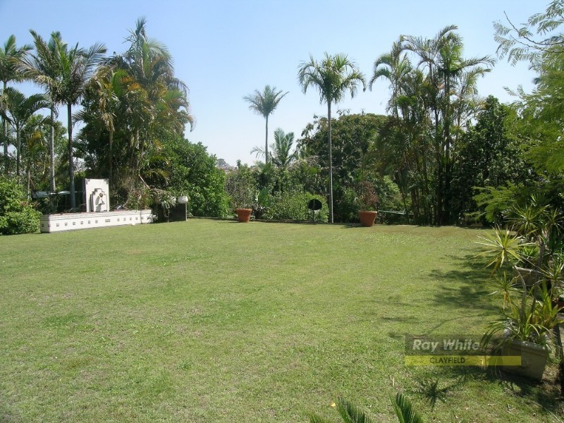 Wavell Heights QLD 4012