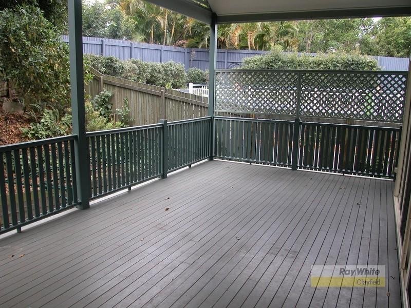 32 Lewis Street, Clayfield QLD 4011