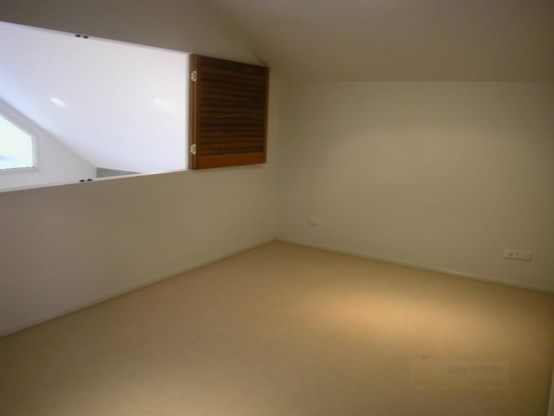 32 Lewis Street, Clayfield QLD 4011