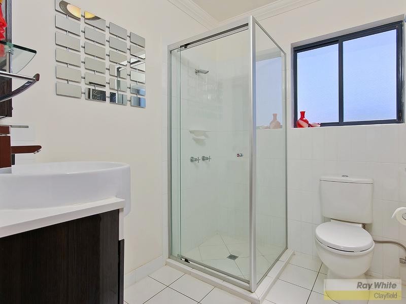 4/14 Gayundah Esplanade, Woody Point QLD 4019