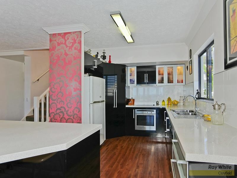 4/14 Gayundah Esplanade, Woody Point QLD 4019