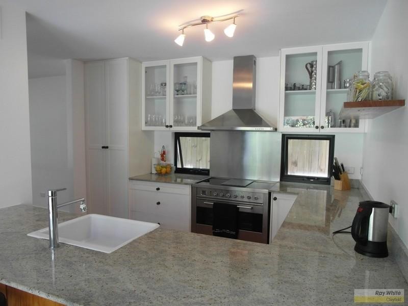 21 Long Street, Hendra QLD 4011