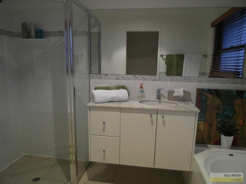 21 Long Street, Hendra QLD 4011