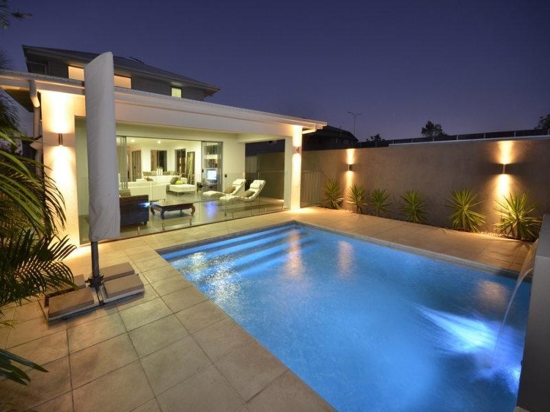 119 Raceview Avenue, Hendra QLD 4011