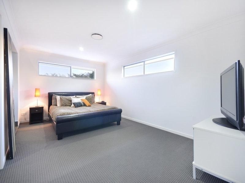 119 Raceview Avenue, Hendra QLD 4011