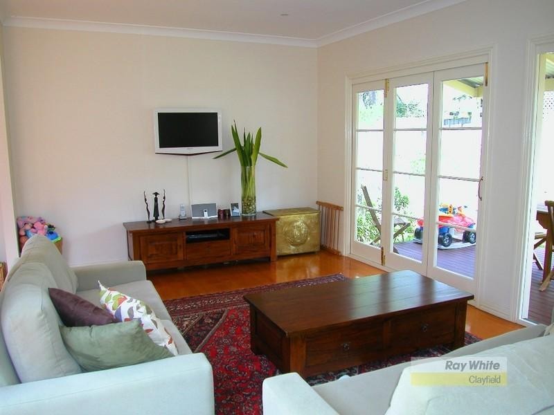 33 Mcintyre Street, Wooloowin QLD 4030