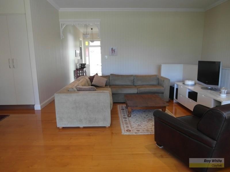 15 Thomas Street, Clayfield QLD 4011