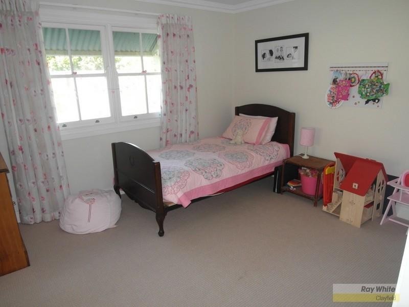 15 Thomas Street, Clayfield QLD 4011