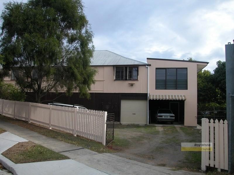 1 Adamson Street, Wooloowin QLD 4030