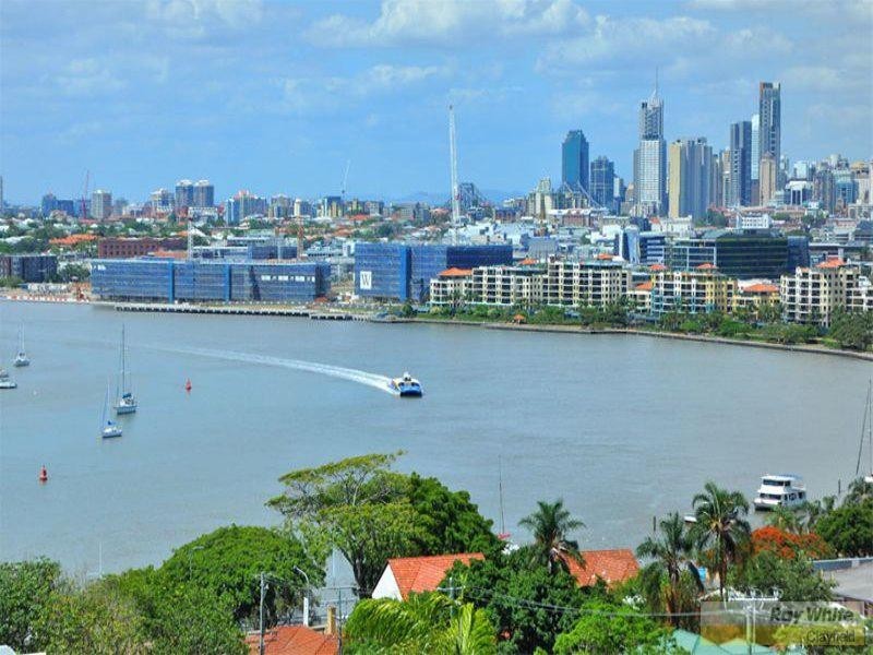 2 Dickson Terrace, Hamilton QLD 4007