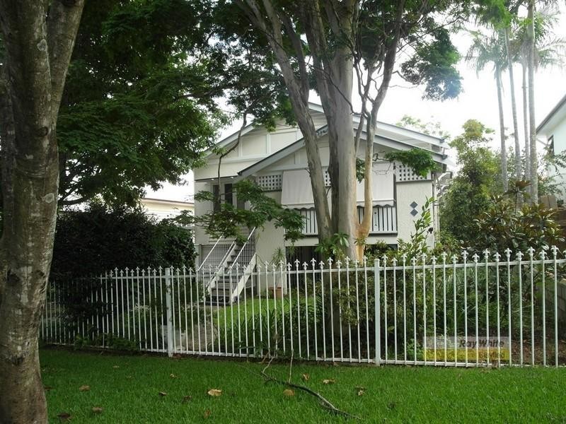 25 Sword Street, Ascot QLD 4007