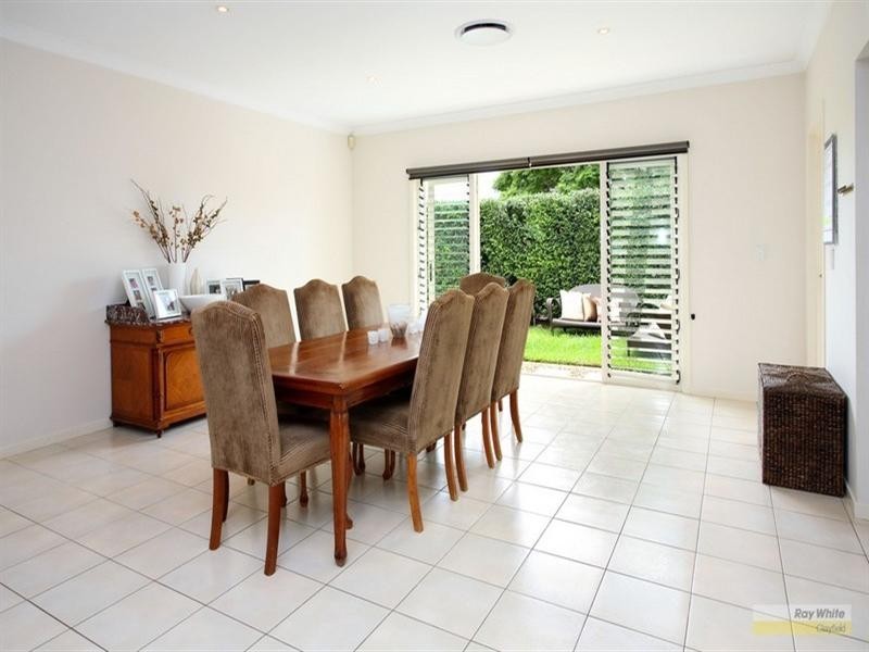 21 Highclere Street, Clayfield QLD 4011