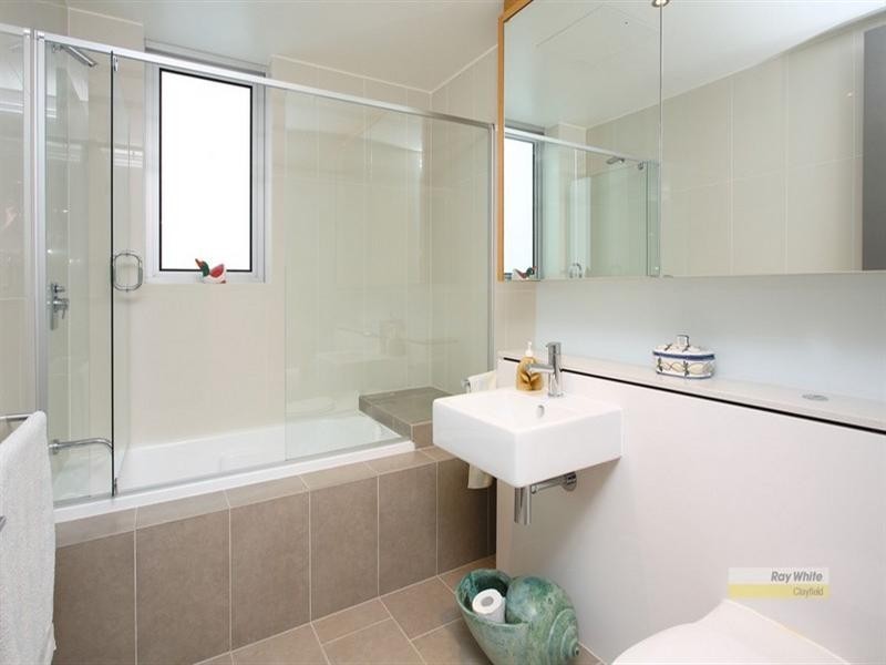 115/35 Harbour Road, Hamilton QLD 4007