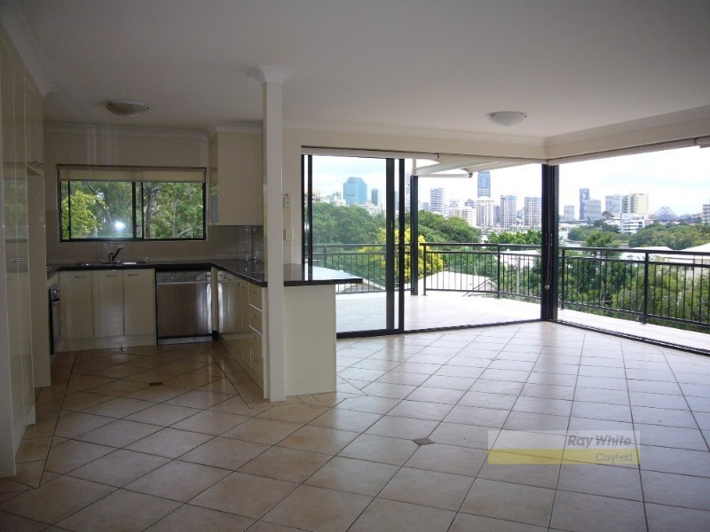 15 Eskgrove Street, East Brisbane QLD 4169