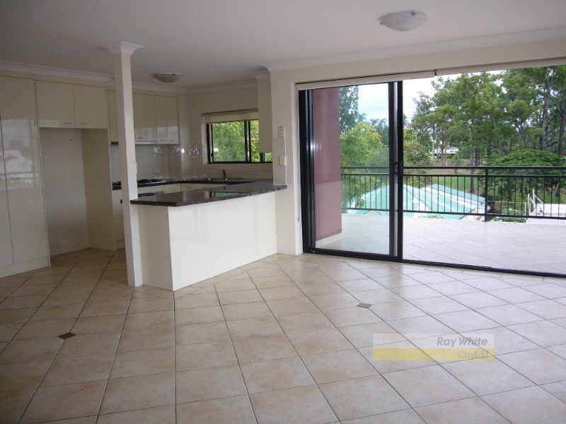 15 Eskgrove Street, East Brisbane QLD 4169