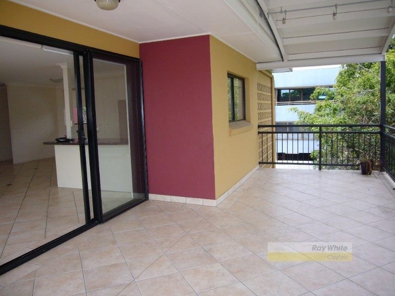 15 Eskgrove Street, East Brisbane QLD 4169