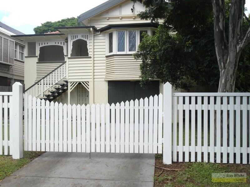 58 Sydney Street, Clayfield QLD 4011