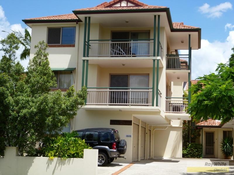 2/16 Bonney Avenue, Clayfield QLD 4011