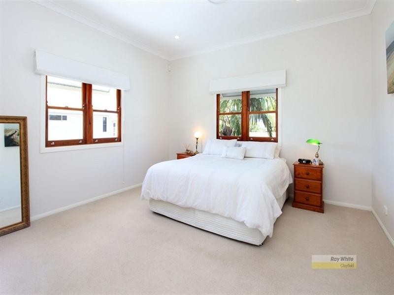 21 Mein Street, Hendra QLD 4011