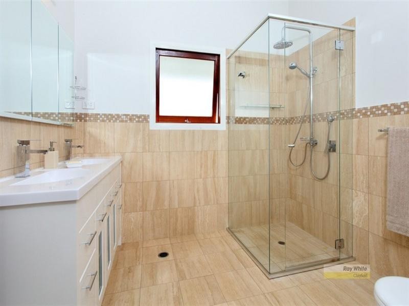 21 Mein Street, Hendra QLD 4011